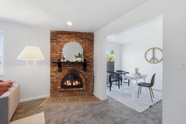 1716 N Pettet Dr, Spokane, WA 99205