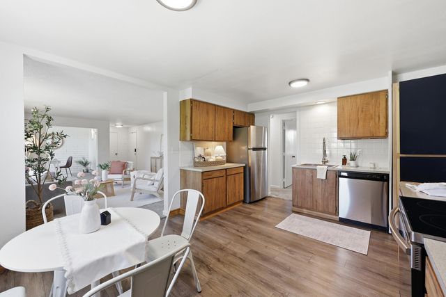 1716 N Pettet Dr, Spokane, WA 99205