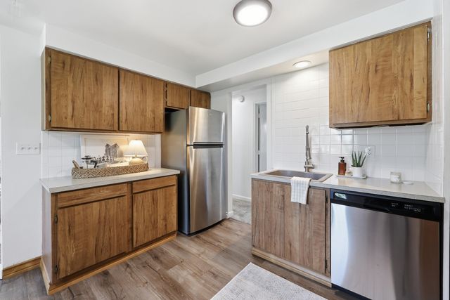 1716 N Pettet Dr, Spokane, WA 99205