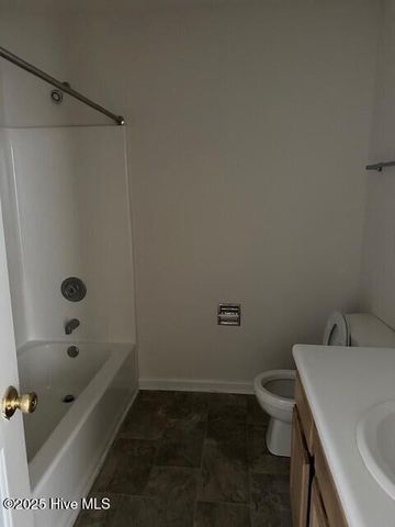 2928 West Hills Drive E, Greenville, NC 27834