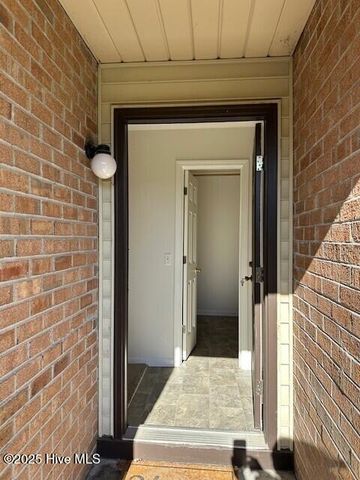 2928 West Hills Drive E, Greenville, NC 27834