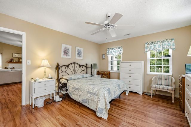 1113 Fox Sparrow Dr., Murrells Inlet, SC 29576