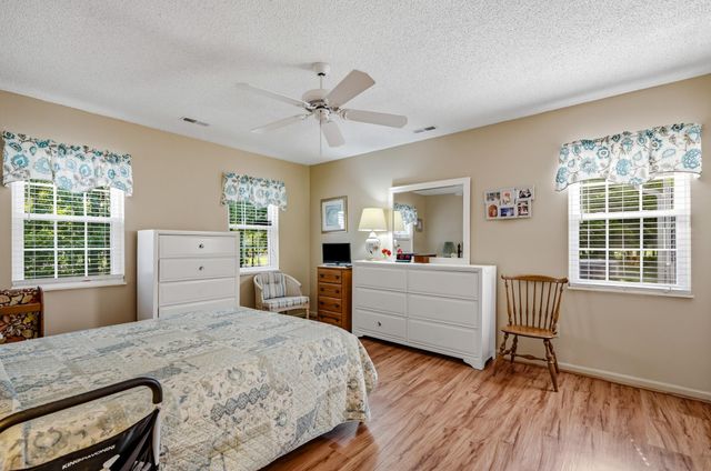 1113 Fox Sparrow Dr., Murrells Inlet, SC 29576