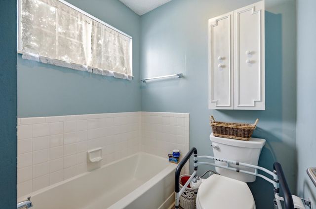 1113 Fox Sparrow Dr., Murrells Inlet, SC 29576