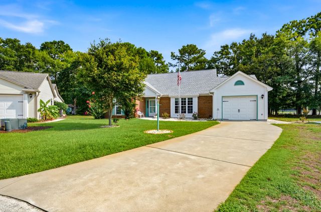 1113 Fox Sparrow Dr., Murrells Inlet, SC 29576
