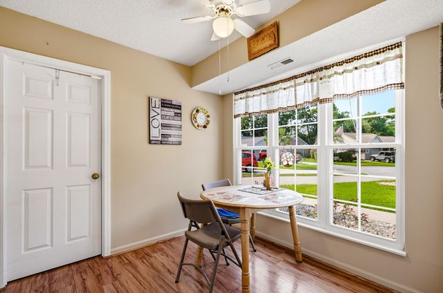 1113 Fox Sparrow Dr., Murrells Inlet, SC 29576