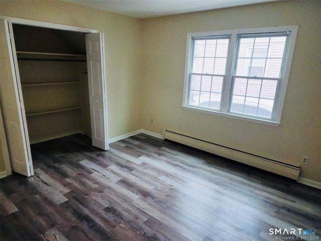 80 Dix Street, Hamden, CT 06514