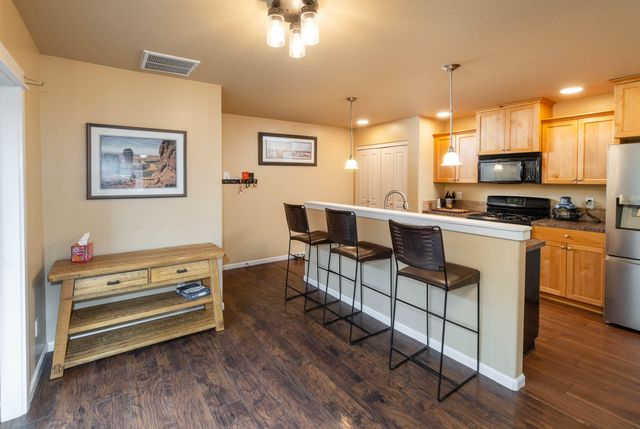 61209 Dayspring Drive, Bend, OR 97702