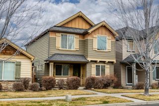 61209 Dayspring Drive, Bend, OR 97702