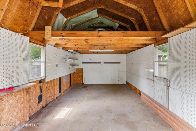 8196 Farmington Drive, Southaven, MS 38671