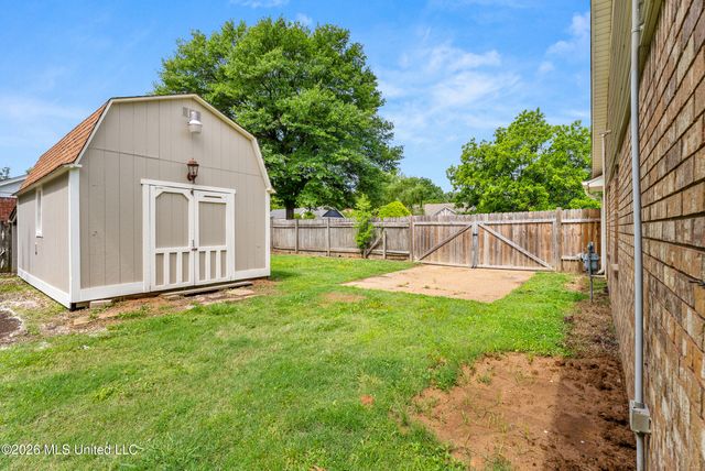 8196 Farmington Drive, Southaven, MS 38671