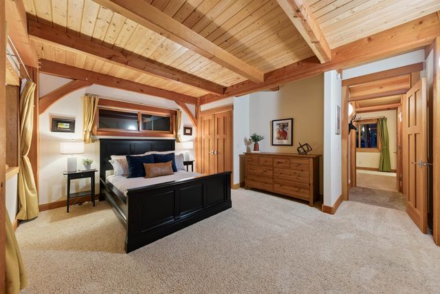 15075 Wolfgang Road, Truckee, CA 96161