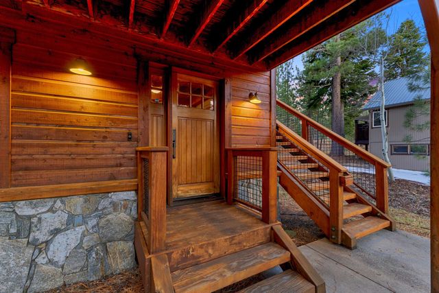 15075 Wolfgang Road, Truckee, CA 96161
