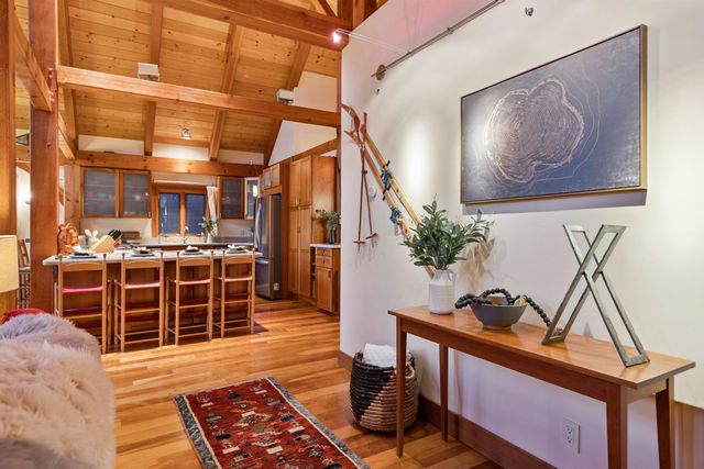 15075 Wolfgang Road, Truckee, CA 96161