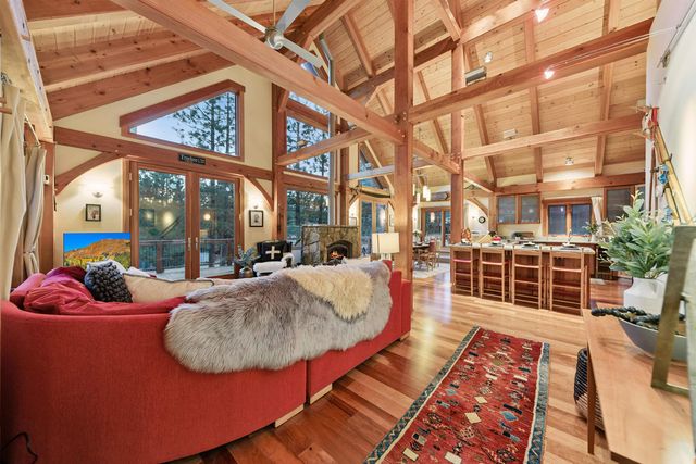 15075 Wolfgang Road, Truckee, CA 96161