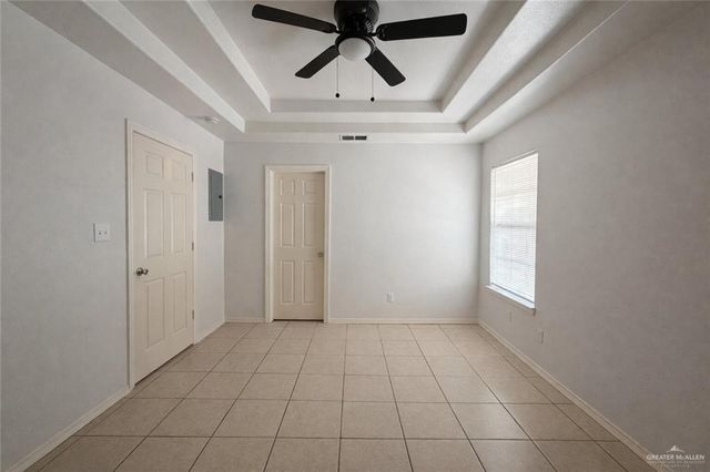 3102 Diamondhead Avenue, Mission, TX 78573