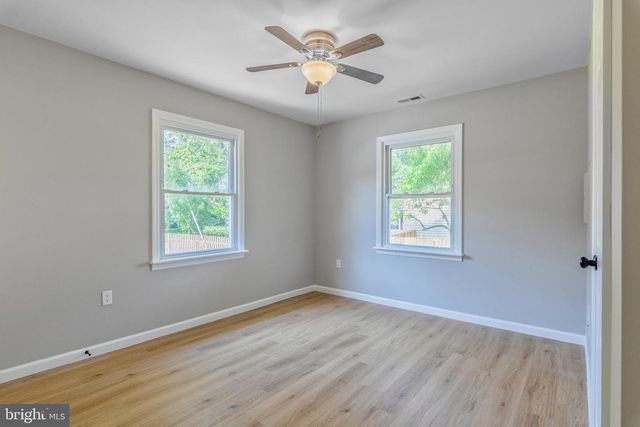313 PRIVATEER RD, Manahawkin, NJ 08050