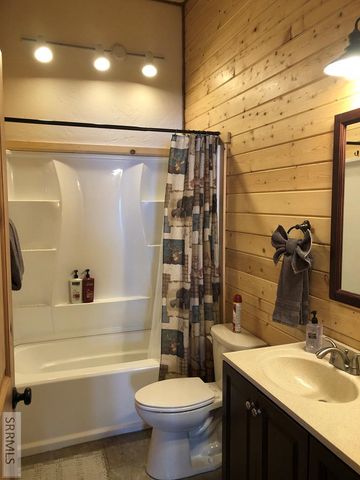 4016 Aiden Court, Island Park, ID 83429