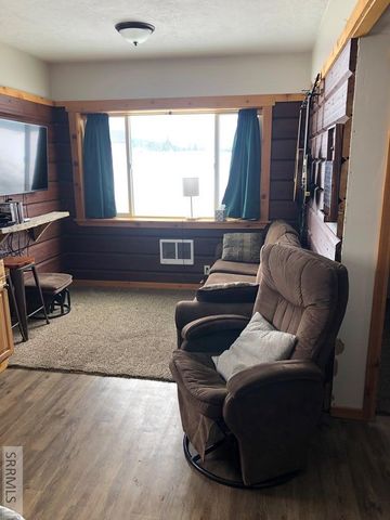 4016 Aiden Court, Island Park, ID 83429