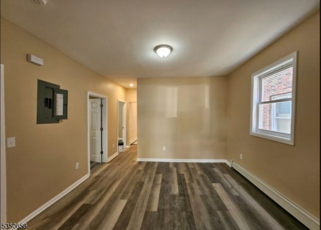 68 Seymour Ave, Newark City, NJ 07108