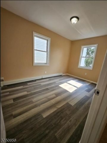 68 Seymour Ave, Newark City, NJ 07108