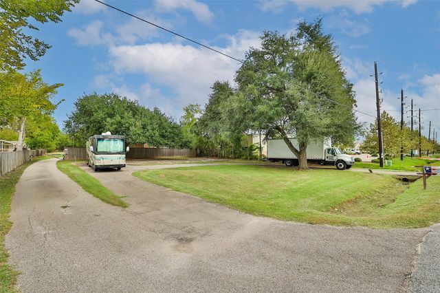 3422 Longhorn Drive, Houston, TX 77084