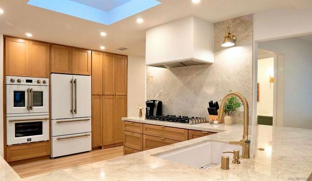 4242 Avenida Gregory, Spring Valley, CA 91977