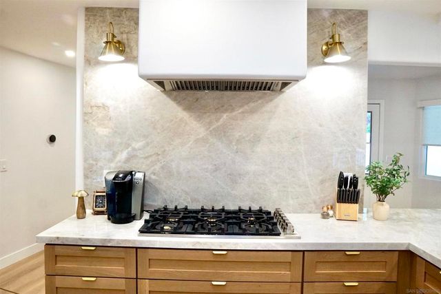 4242 Avenida Gregory, Spring Valley, CA 91977