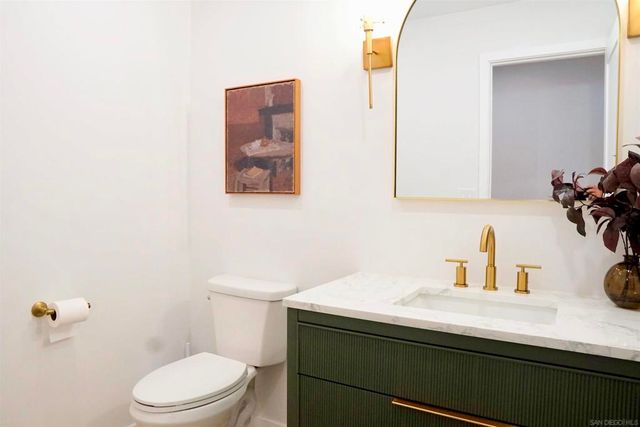 4242 Avenida Gregory, Spring Valley, CA 91977