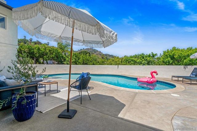 4242 Avenida Gregory, Spring Valley, CA 91977