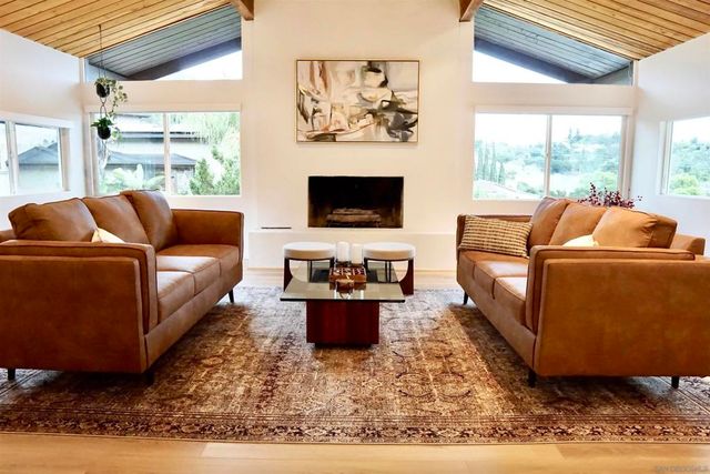 4242 Avenida Gregory, Spring Valley, CA 91977