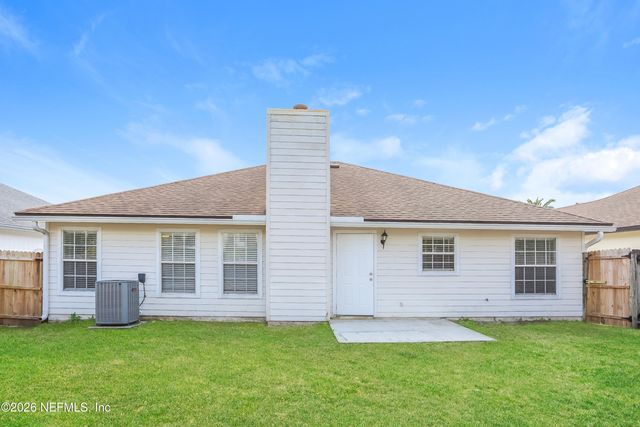 12635 ASHGLEN Drive N, Jacksonville, FL 32224