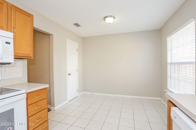 12635 ASHGLEN Drive N, Jacksonville, FL 32224