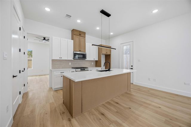 9019 Comal Street A-C, Houston, TX 77051