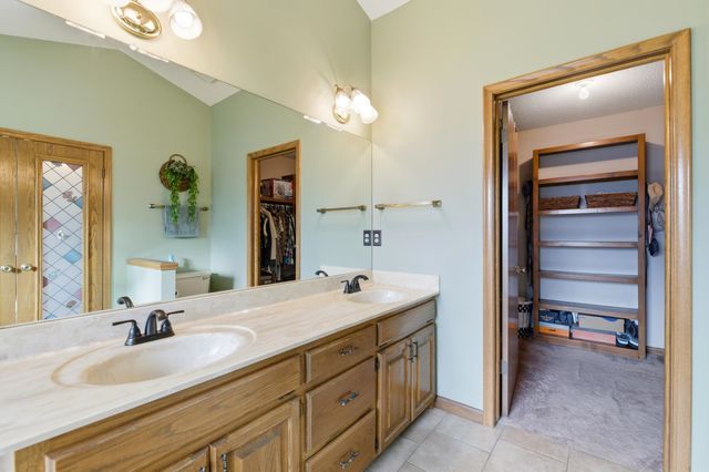 1310 N Prescott St, Wichita, KS 67212