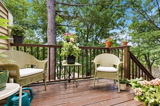 305 Salem St 312, Woburn, MA 01801