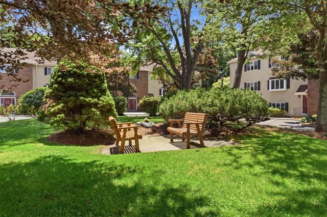 305 Salem St 312, Woburn, MA 01801