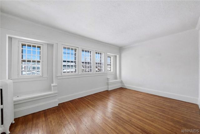 27 Winston Road, Buffalo, NY 14216