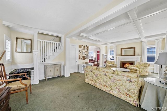 27 Winston Road, Buffalo, NY 14216