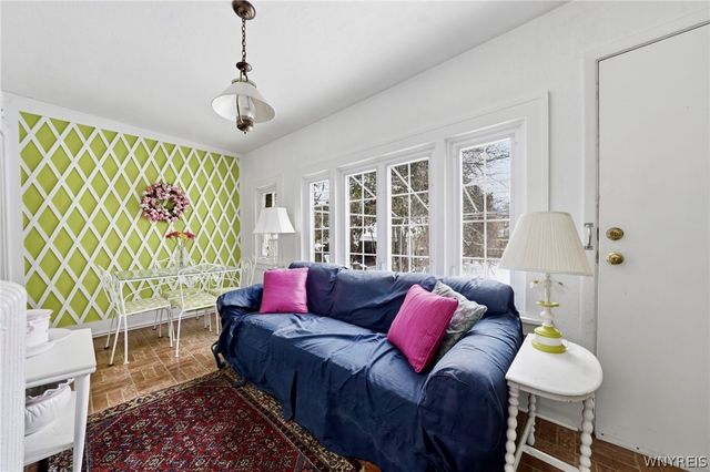 27 Winston Road, Buffalo, NY 14216