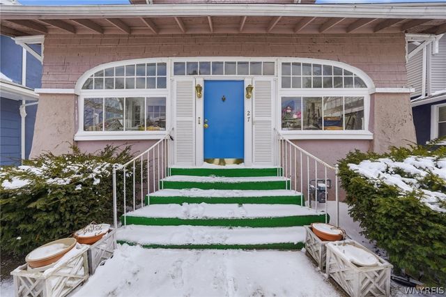 27 Winston Road, Buffalo, NY 14216