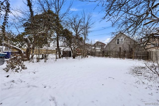 27 Winston Road, Buffalo, NY 14216