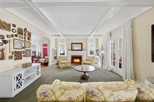 27 Winston Road, Buffalo, NY 14216