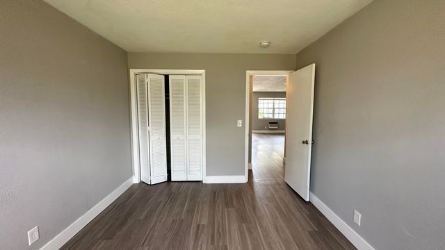 105 NE 6th Avenue, Boynton Beach, FL 33435