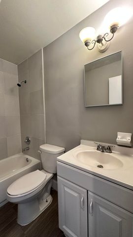105 NE 6th Avenue, Boynton Beach, FL 33435