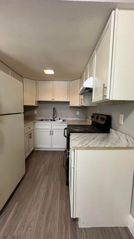 105 NE 6th Avenue, Boynton Beach, FL 33435