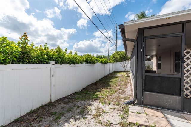 383 FAIRFIELD DRIVE, Sanford, FL 32771