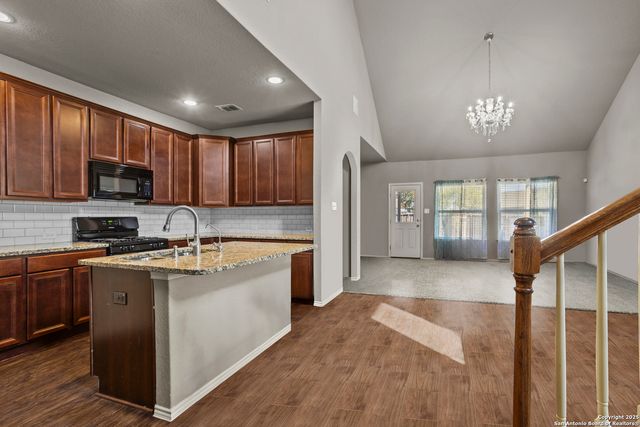 7211 Capricorn, Converse, TX 78109