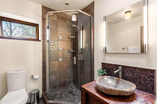 1826 Sun Mountain Drive, Santa Fe, NM 87505