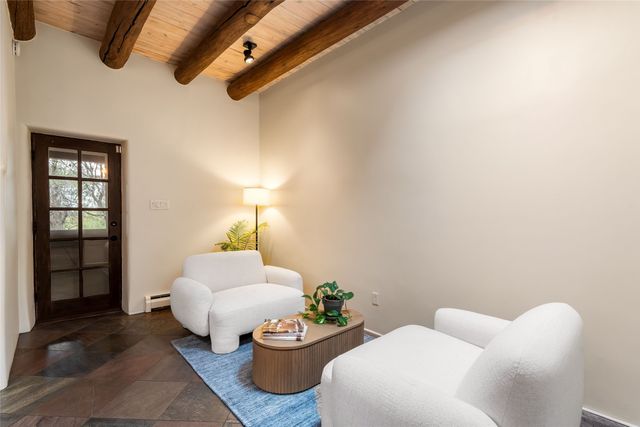 1826 Sun Mountain Drive, Santa Fe, NM 87505